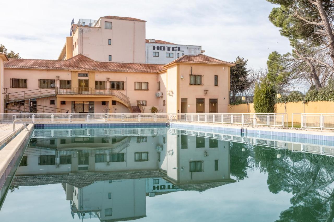 מלון סנטה מרתה דה טורמס Crisol Regio מראה חיצוני תמונה